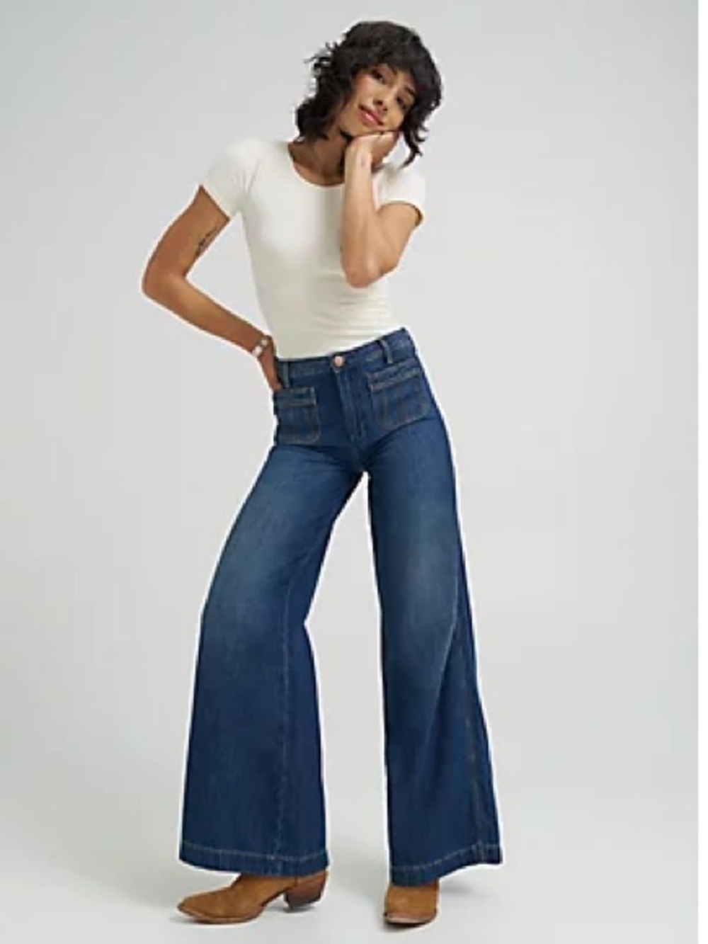 Wrangler Women's Wide-Leg Jeans in Homestead Haze